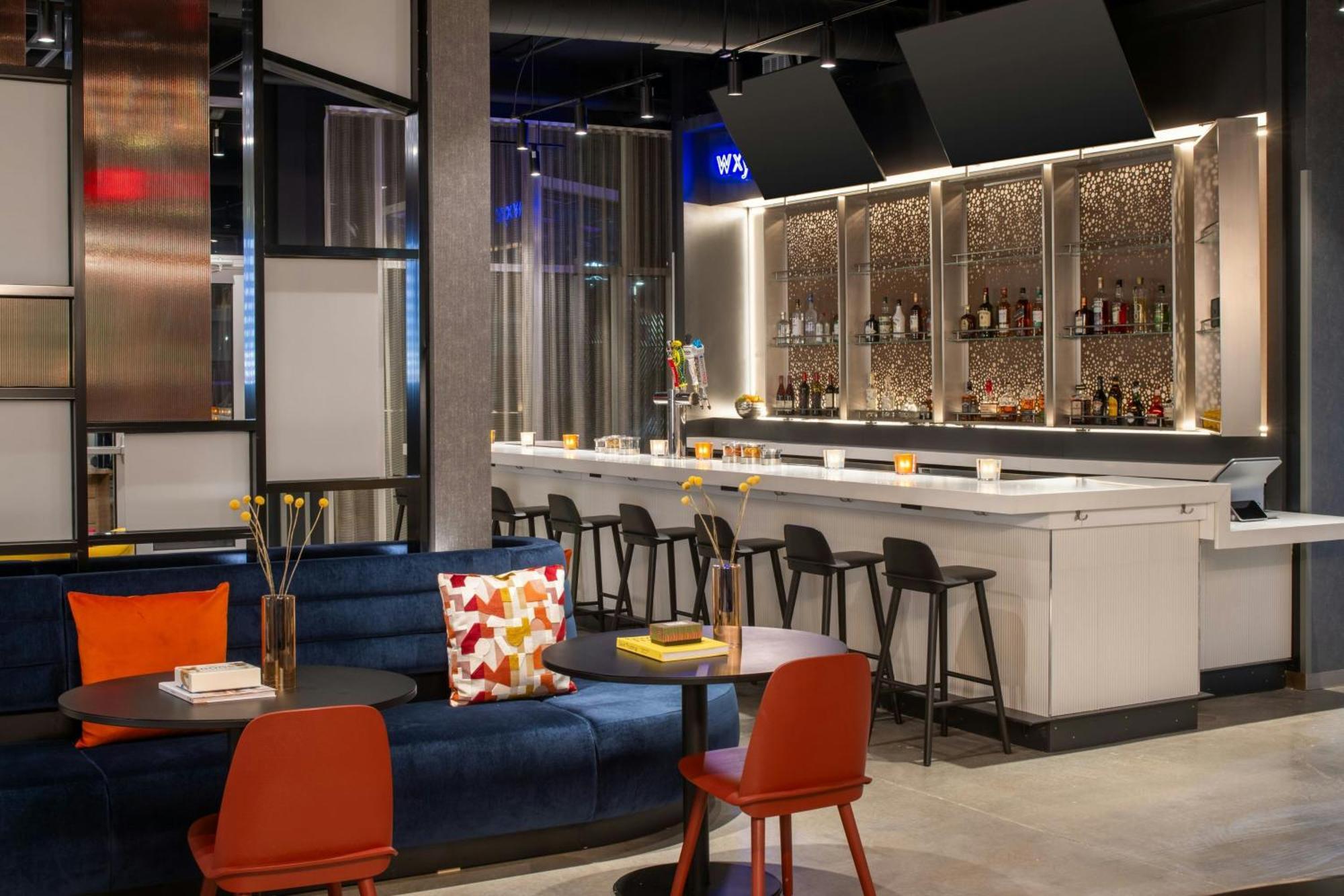 Aloft Sacramento Airport Natomas Hotell Exteriör bild