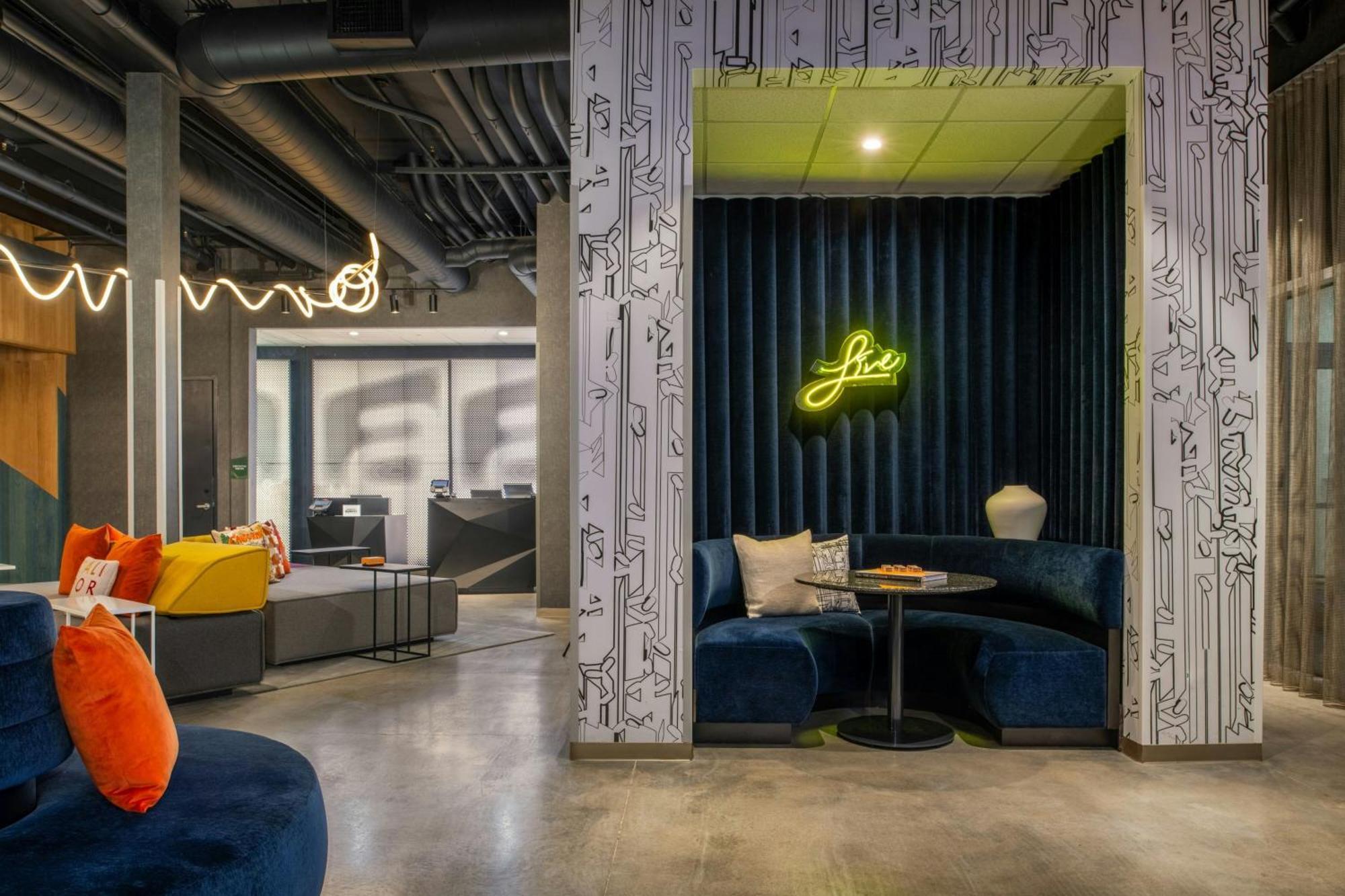 Aloft Sacramento Airport Natomas Hotell Exteriör bild